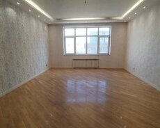 Elmlər Akademiyası m/s yanında 4 otaq satılır