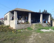 Ramanıda 3 otaqlı ev satılır