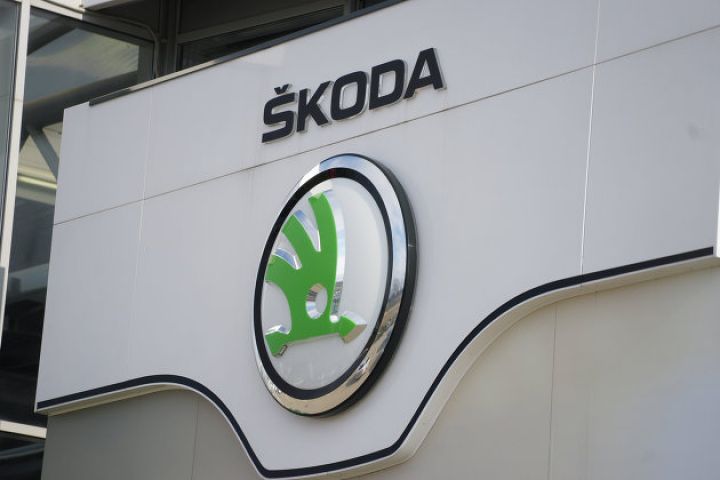 Skoda-nın Çexiyada və xarici bazarlarda satışları azalıb