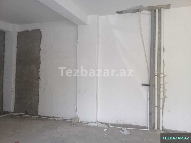 Tanınmış ticarət mərkəzində geniş obyekt sa Tanınmış ticarət mərkəzində geniş obyekt sa