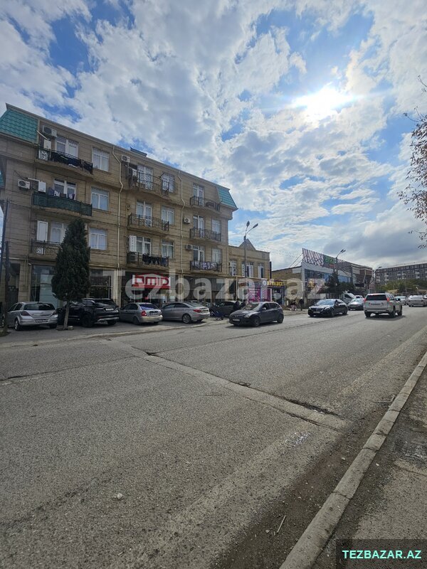 поселок Масазыр, улица А. Вахида поселок Масазыр, улица А. Вахида