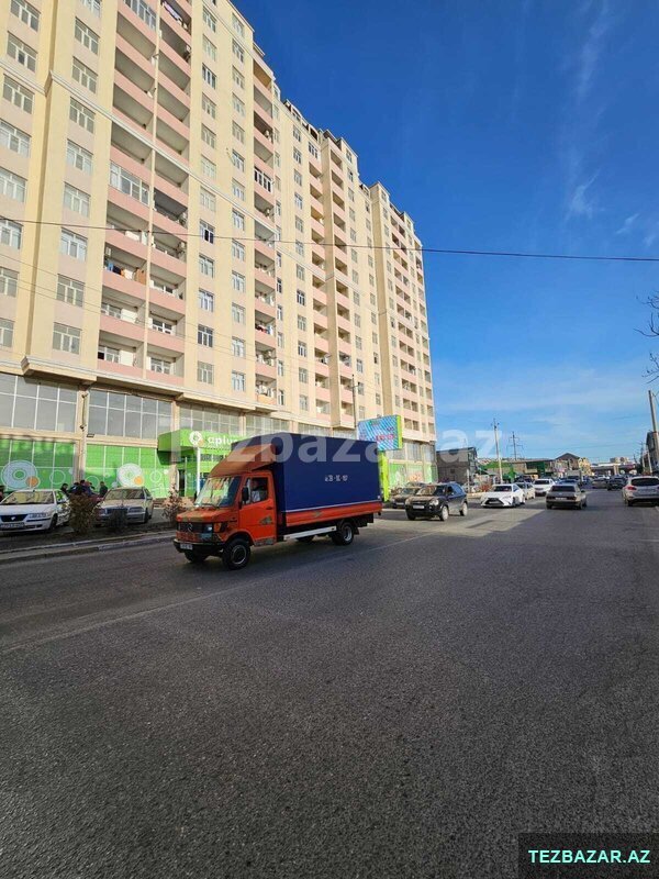 Masazır dairəsi Aplus marketin binası mənzil satılır Masazır dairəsi Aplus marketin binası mənzil satılır
