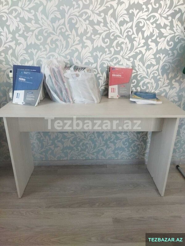 Письменный стол Письменный стол