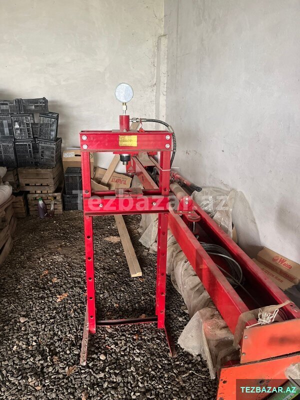 Avtoqaldırıcı. Podyomnika Avtoqaldırıcı. Podyomnika