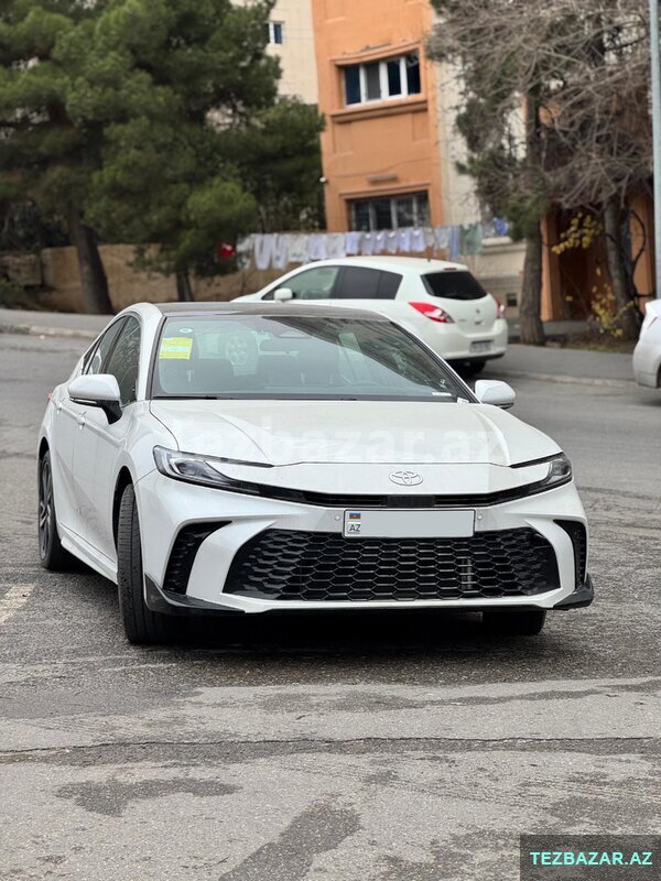 Toyota Camry 2023 icarəsi Toyota Camry 2023 icarəsi