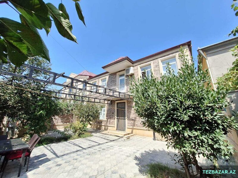 villa satilir Varovskide villa satilir Varovskide