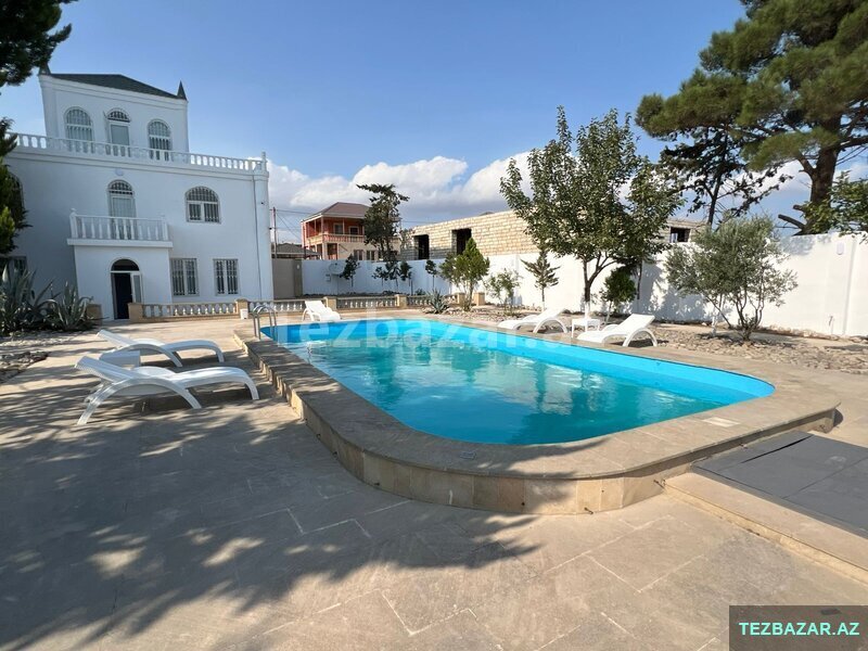 Hövsanda Dənizə çox yaxın 3 mərtəbəli Villa satılır Hövsanda Dənizə çox yaxın 3 mərtəbəli Villa satılır